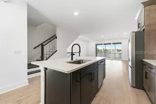 9957 Key Haven Rd, Seminole, FL 33777 - Photo 15