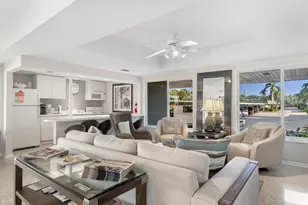 1900 Benjamin Franklin Dr, Sarasota, FL 34236 - Photo 33