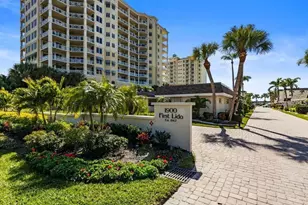 1900 Benjamin Franklin Dr, Sarasota, FL 34236 - Photo 3