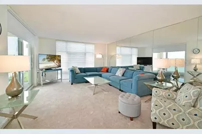 2425 Gulf Of Mexico Drive #7F, Longboat Key, FL 34228 - Photo 9