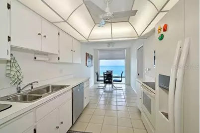 2425 Gulf Of Mexico Drive #7F, Longboat Key, FL 34228 - Photo 15