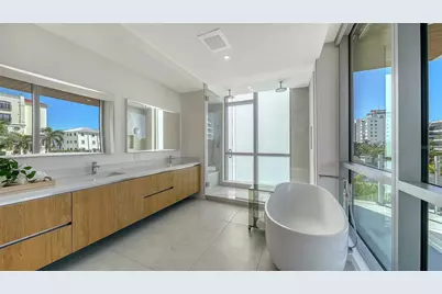 111 Golden Gate Point #201, Sarasota, FL 34236 - Photo 23