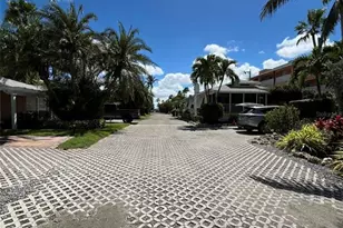 1603 Gulf Dr N, Bradenton Beach, FL 34217 - Photo 37