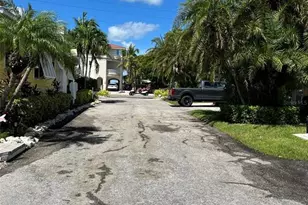 1603 Gulf Dr N, Bradenton Beach, FL 34217 - Photo 31