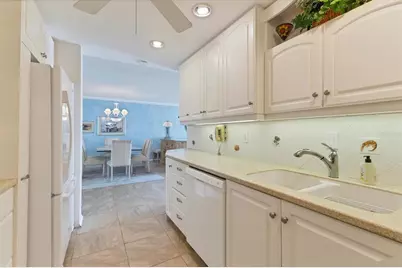 4485 Gulf Of Mexico Drive #PH2, Longboat Key, FL 34228 - Photo 9