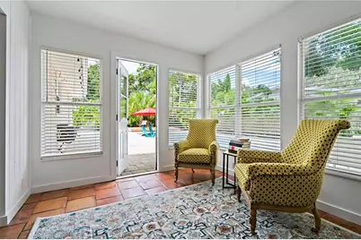 1451 S Jefferson Avenue, Sarasota, FL 34239 - Photo 17