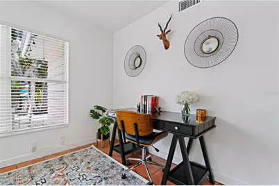 1451 S Jefferson Avenue, Sarasota, FL 34239 - Photo 15