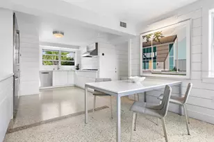 7665 Sanderling Rd, Sarasota, FL 34242 - Photo 27