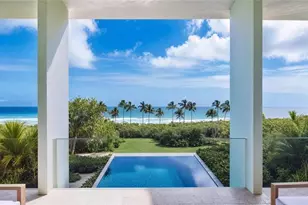 7665 Sanderling Rd, Sarasota, FL 34242 - Photo 7