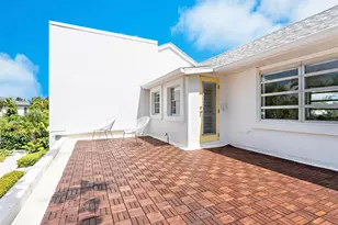 7665 Sanderling Rd, Sarasota, FL 34242 - Photo 45