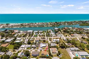 309 Shore T Rd, Nokomis, FL 34275 - Photo 11