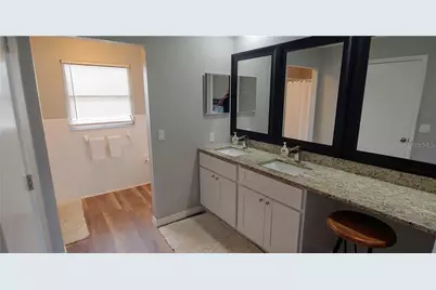309 Shore T Road, Nokomis, FL 34275 - Photo 9