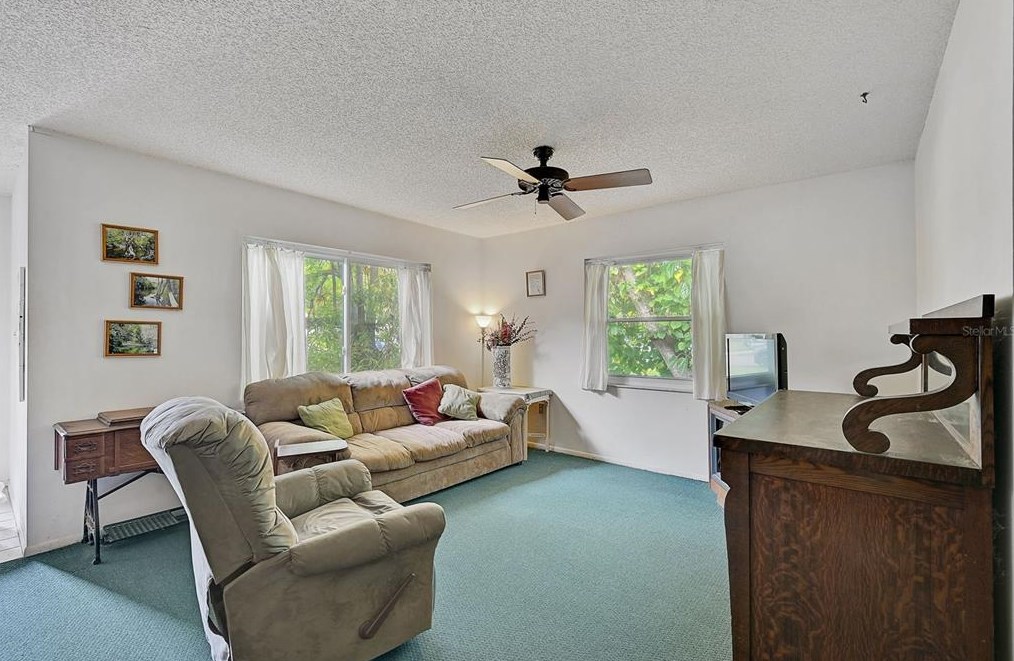 1862 Rita St, Sarasota FL  34231-6634 exterior