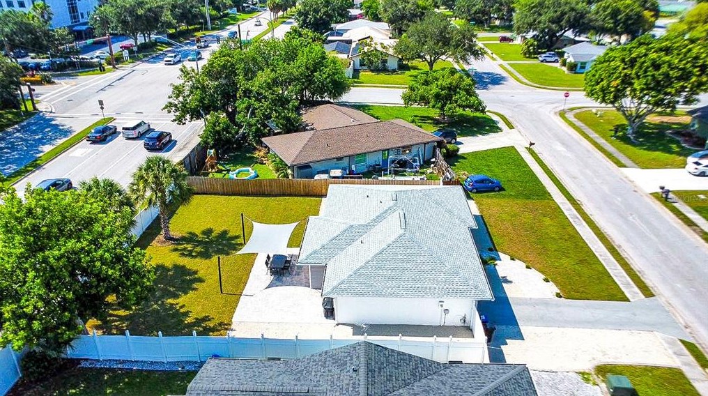 2845 Indianwood Dr, Sarasota FL  34232-6010 exterior