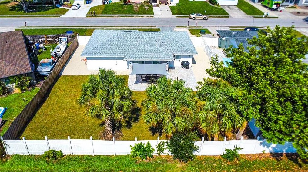 2845 Indianwood Dr, Sarasota FL  34232-6010 exterior