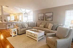 4026 Lyndhurst Ct, Sarasota, FL 34235 - Photo 11