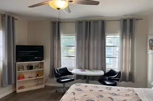 1901 Hyde Park St, Sarasota, FL 34239 - Photo 5