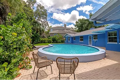 1389 Harbor Drive, Sarasota, FL 34239 - Photo 13