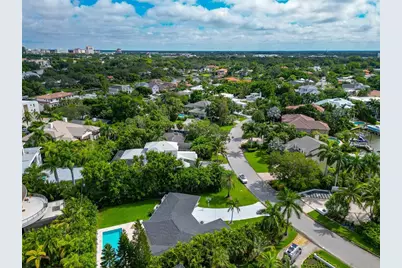 1389 Harbor Drive, Sarasota, FL 34239 - Photo 21