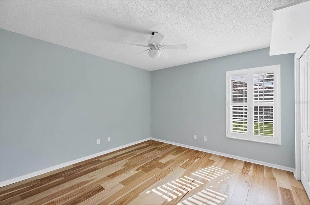 4224 Hearthstone Dr, Sarasota FL 34238-3232 exterior