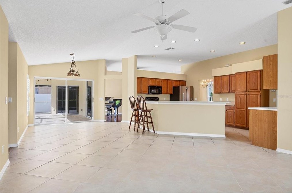 4224 Hearthstone Dr, Sarasota FL 34238-3232 exterior