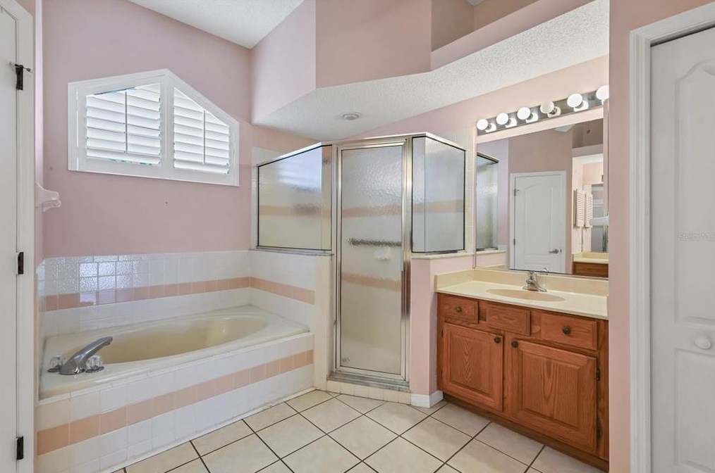 4224 Hearthstone Dr, Sarasota FL 34238-3232 exterior