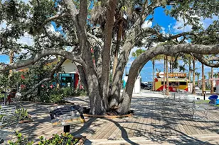 225 Brighton Ct, Englewood, FL 34223 - Photo 59