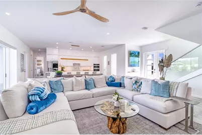 2585 Clematis Street, Sarasota, FL 34239 - Photo 15