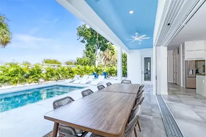 2585 Clematis Street, Sarasota, FL 34239 - Photo 37