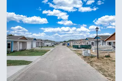 1439 Las Villas Boulevard, Sebring, FL 33870 - Photo 23