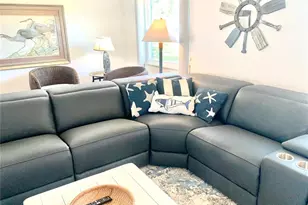 1714 Meadowood St, Sarasota, FL 34231 - Photo 9
