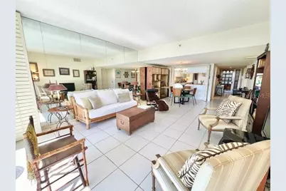 1065 Gulf Of Mexico Drive #302, Longboat Key, FL 34228 - Photo 7