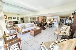 1065 Gulf of Mexico Dr, Longboat Key, FL 34228 - Photo 7