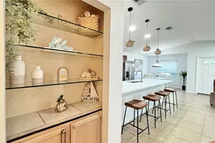 2431 Loma Linda St, Sarasota, FL 34239 - Photo 13