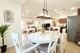 2431 Loma Linda St, Sarasota, FL 34239 - Photo 15
