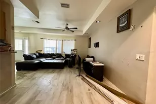 361 Porpoise Rd, Venice, FL 34293 - Photo 9