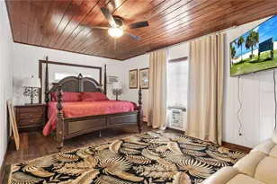 1270 5th St, Sarasota, FL 34236 - Photo 13