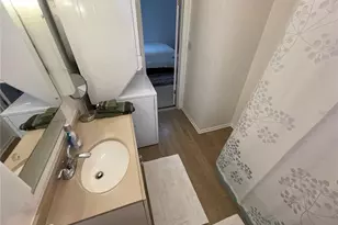 1270 5th St, Sarasota, FL 34236 - Photo 25