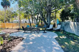 1270 5th St, Sarasota, FL 34236 - Photo 3