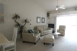 9641 Castle Point Dr, Sarasota, FL 34238 - Photo 7