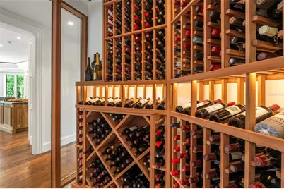 501 Harbor Point Road, Longboat Key, FL 34228 - Photo 19