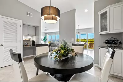 4013 Catalina Drive #4013, Bradenton, FL 34210 - Photo 9