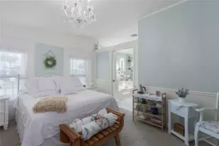 8454 Imperial Cir, Palmetto, FL 34221 - Photo 9