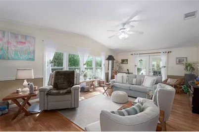 8454 Imperial Circle, Palmetto, FL 34221 - Photo 21