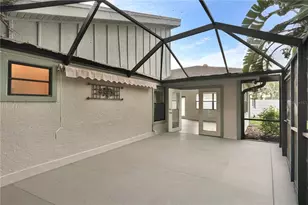 7861 Pine Trace Dr, Sarasota, FL 34243 - Photo 21