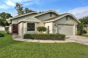7861 Pine Trace Dr, Sarasota, FL 34243 - Photo 1