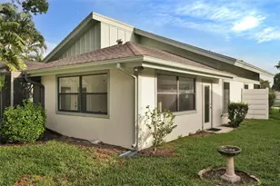 7861 Pine Trace Dr, Sarasota, FL 34243 - Photo 3