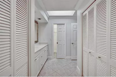 7861 Pine Trace Drive #7861, Sarasota, FL 34243 - Photo 29