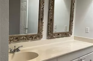 7861 Pine Trace Dr, Sarasota, FL 34243 - Photo 23