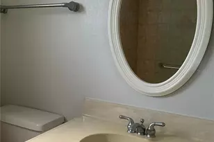 7861 Pine Trace Dr, Sarasota, FL 34243 - Photo 13